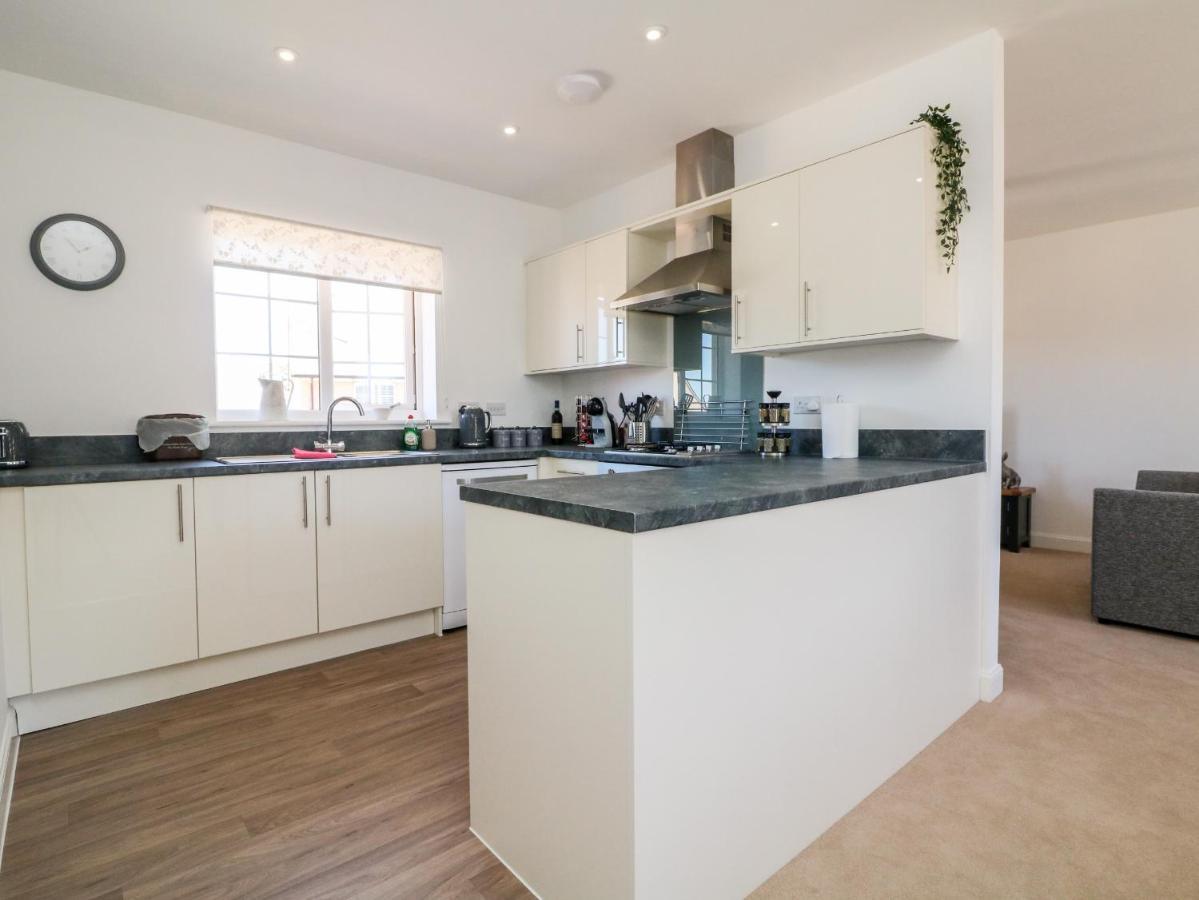1 Marsh Gardens Apartment Дънстър Екстериор снимка
